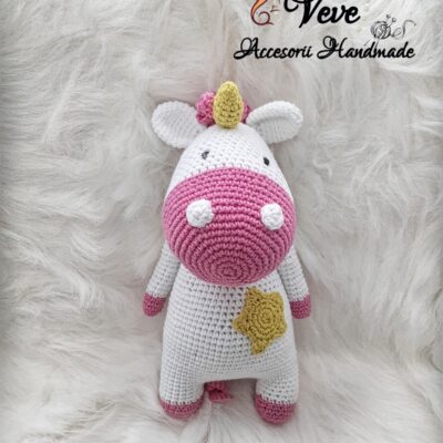 Unicorn croșetat