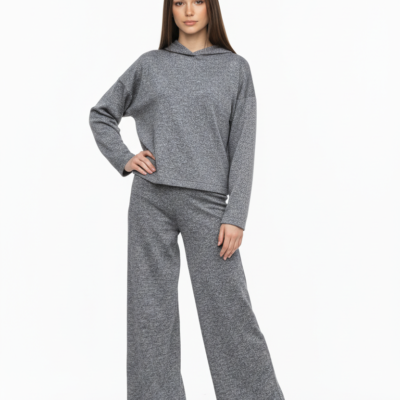 Compleu hanorac și pantaloni